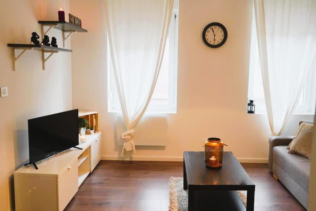 Rm-1 - Appartement F2 Au 1Er Etage Pour 1-3 Pers Mulhouse Exterior foto
